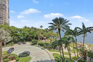 2451 Brickell Ave, Miami, FL 33129 - Photo 9