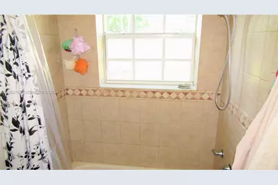 7131 Park St, Hollywood, FL 33024 - Photo 11