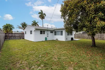819 N 32nd Ave, Hollywood, FL 33021 - Photo 27