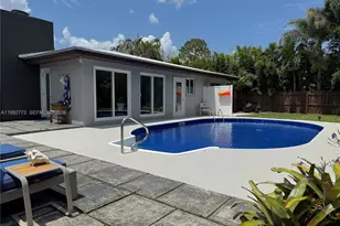2497 NW South Manor Ave, Stuart, FL 34994 - Photo 41