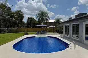 2497 NW South Manor Ave, Stuart, FL 34994 - Photo 31