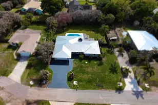 2497 NW South Manor Ave, Stuart, FL 34994 - Photo 1