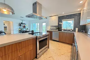 2497 NW South Manor Ave, Stuart, FL 34994 - Photo 15