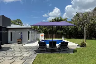 2497 NW South Manor Ave, Stuart, FL 34994 - Photo 37