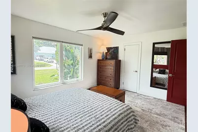 2497 NW South Manor Ave, Stuart, FL 34994 - Photo 23