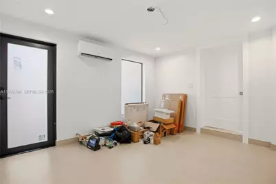 7238 Jacaranda Ln, Miami Lakes, FL 33014 - Photo 25