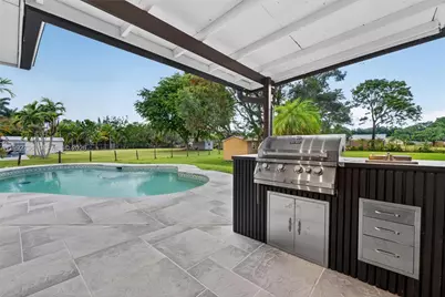 14755 SW 18th Ct, Davie, FL 33325 - Photo 51