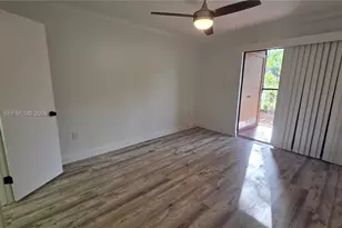 10560 SW 156th Pl, Miami, FL 33196 - Photo 9