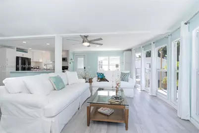 8243 Pinetree Lane, Other City - In The State Of Florida, FL 34224 - Photo 5