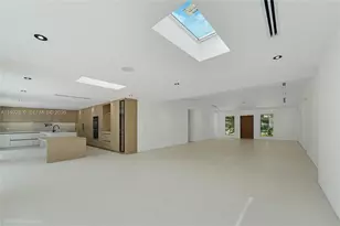 21490 Highland Lakes Blvd, Miami, FL 33179 - Photo 3