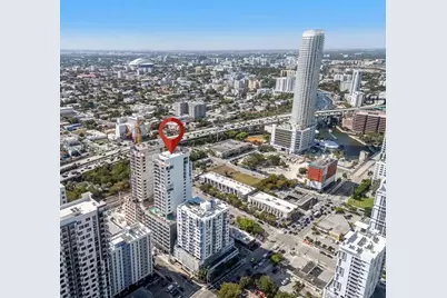 229 SW 9th St #202, Miami, FL 33130 - Photo 35