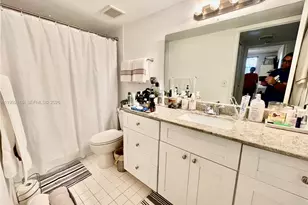 8255 Lake Dr, Doral, FL 33166 - Photo 11