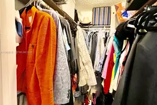 8255 Lake Dr, Doral, FL 33166 - Photo 17