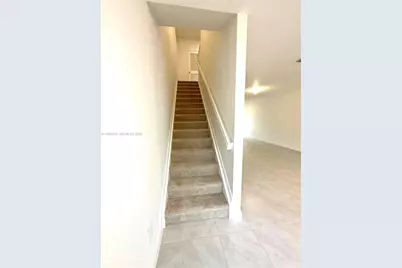 359 NE 16th St, Florida City, FL 33034 - Photo 23