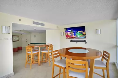 [Address not provided], Miami Beach, FL 33141 - Photo 29