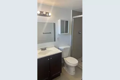 15205 NE 6th Ave #D301, Miami, FL 33162 - Photo 11
