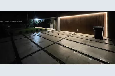 2110 NE 191st Dr, North Miami Beach, FL 33179 - Photo 7