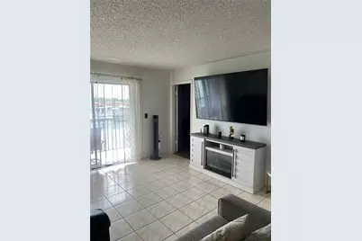 6465 W 27th Ave #43-202, Hialeah, FL 33016 - Photo 1