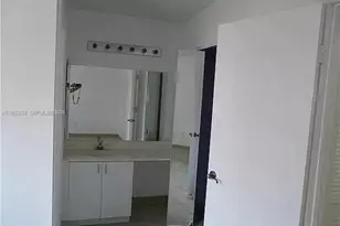 14907 SW 80th St, Miami, FL 33193 - Photo 11