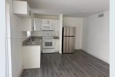 920 SE 2nd Ave #2, Hallandale Beach, FL 33009 - Photo 5