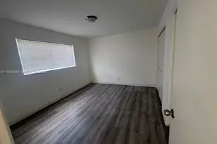 920 SE 2nd Ave, Hallandale Beach, FL 33009 - Photo 11