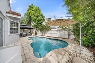 366 Bedford Ave, Weston, FL 33326 - Photo 29