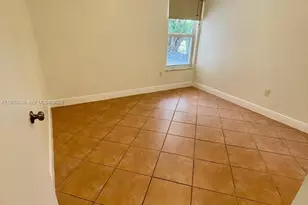 7023 SW 2nd St, Miami, FL 33144 - Photo 11