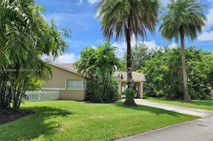 26451 SW 173rd Pl, Homestead, FL 33031 - Photo 9