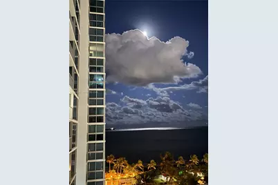 2655 Collins Ave #1204, Miami Beach, FL 33140 - Photo 21