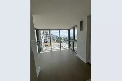 2655 Collins Ave #1204, Miami Beach, FL 33140 - Photo 11