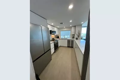 2655 Collins Ave #1204, Miami Beach, FL 33140 - Photo 7