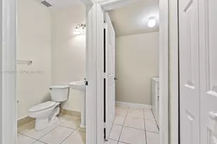 2411 SE 14th St, Homestead, FL 33035 - Photo 9