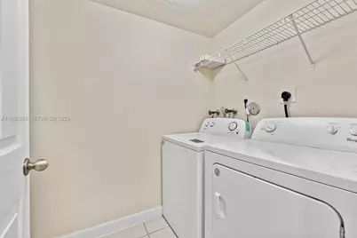2411 SE 14th St, Homestead, FL 33035 - Photo 11