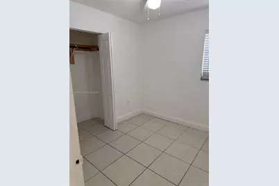 19220 NW 51st Ave, Miami Gardens, FL 33055 - Photo 17