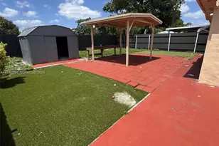 19220 NW 51st Ave, Miami Gardens, FL 33055 - Photo 23