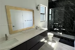 2342 McKinley St, Hollywood, FL 33020 - Photo 19