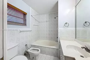 1163 NW 134th Pl, Miami, FL 33182 - Photo 21