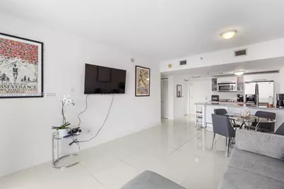 185 SW 7th St #3414, Miami, FL 33130 - Photo 23