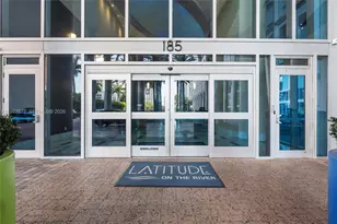 185 SW 7th St, Miami, FL 33130 - Photo 5