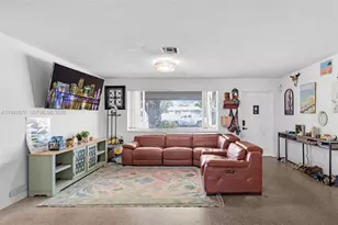 2221 Alcazar Dr, Miramar, FL 33023 - Photo 5