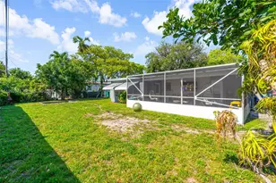 2221 Alcazar Dr, Miramar, FL 33023 - Photo 23