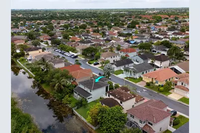 1764 NW 166th Ave, Pembroke Pines, FL 33028 - Photo 21