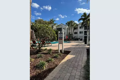 320 NE 12th Ave #703, Hallandale Beach, FL 33009 - Photo 19