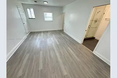 9574 NW 19th Pl, Sunrise, FL 33322 - Photo 7