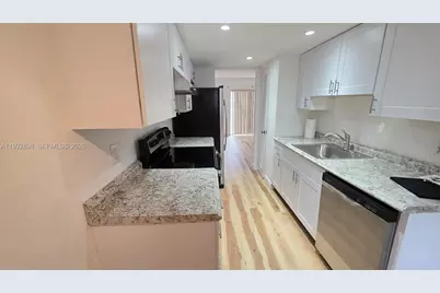 650 Tennis Club Dr #308, Fort Lauderdale, FL 33311 - Photo 3