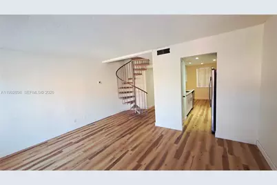 650 Tennis Club Dr #308, Fort Lauderdale, FL 33311 - Photo 27