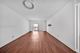 8290 Lake Dr, Doral, FL 33166 - Photo 5