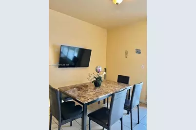 620 SW 7th Ter, Florida City, FL 33034 - Photo 19