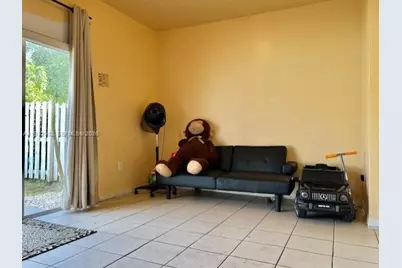 620 SW 7th Ter, Florida City, FL 33034 - Photo 33