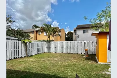 620 SW 7th Ter, Florida City, FL 33034 - Photo 43